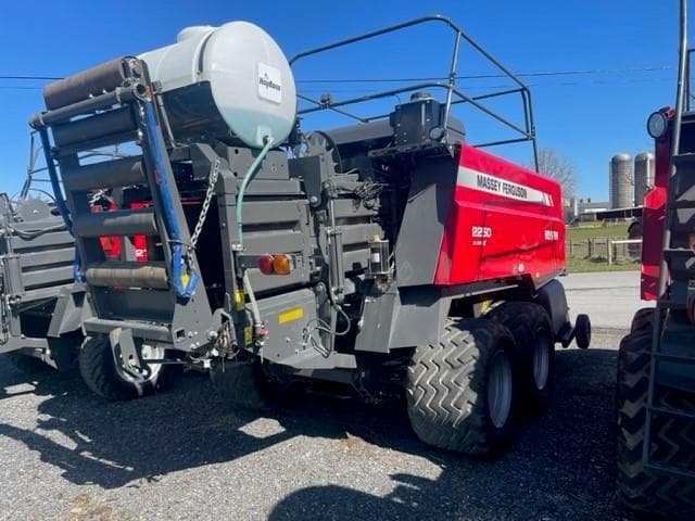 Image of Massey Ferguson 2250 equipment image 4