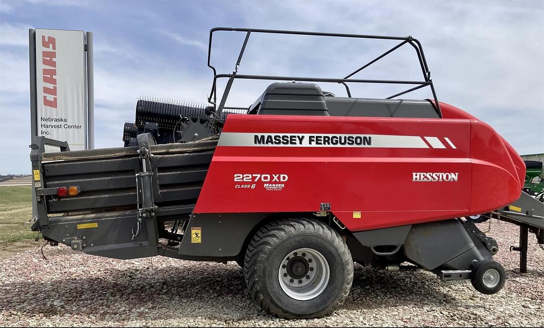 Image of Massey Ferguson 2270 Primary image