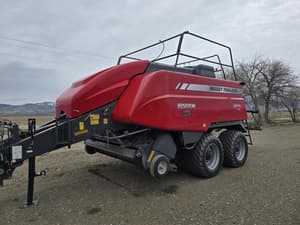 2021 Massey Ferguson 2270 Image