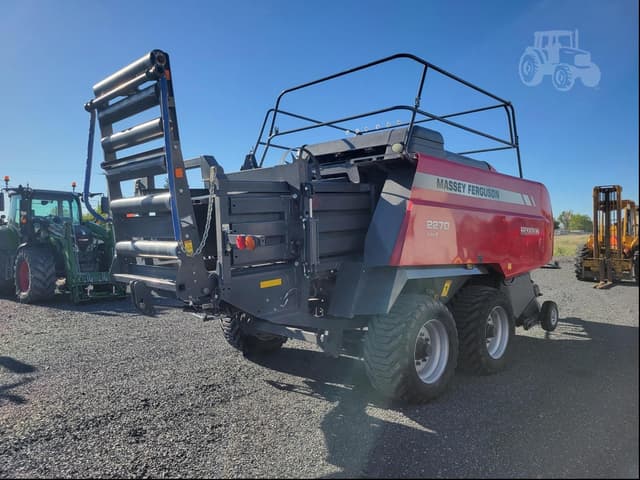 Image of Massey Ferguson 2270 equipment image 2