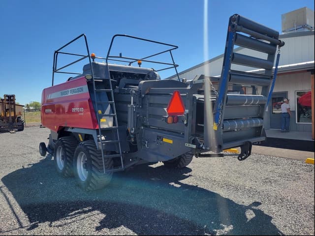 Image of Massey Ferguson 2270XD equipment image 1