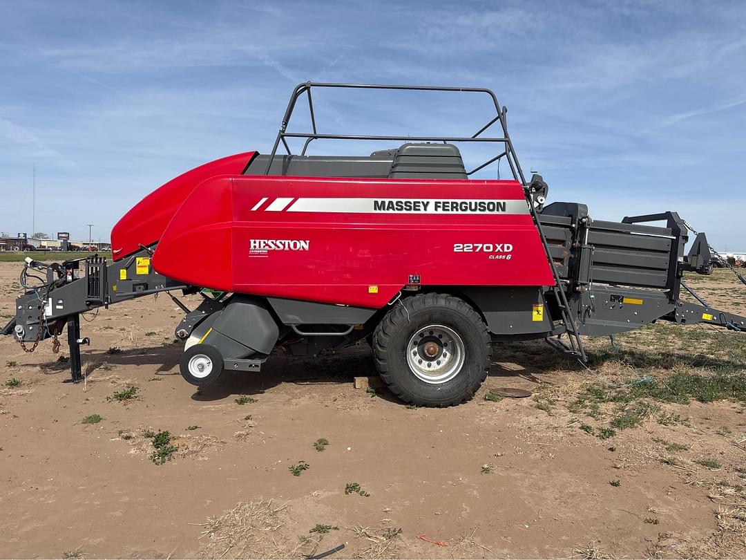 Image of Massey Ferguson 2270XD Primary image