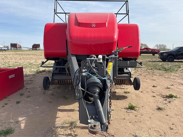 Image of Massey Ferguson 2270XD equipment image 2