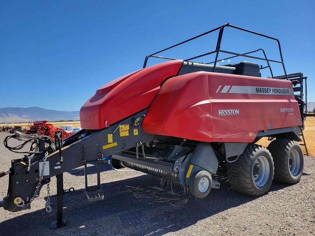 Image of Massey Ferguson 2270XD Primary image