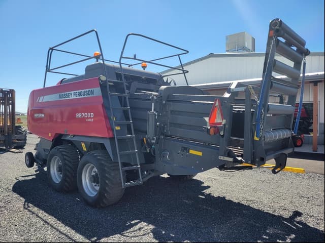Image of Massey Ferguson 2270XD equipment image 1