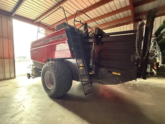 Image of Massey Ferguson 2290 equipment image 2