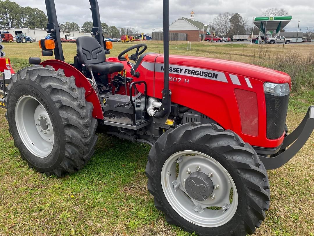 Image of Massey Ferguson 2607H Primary image