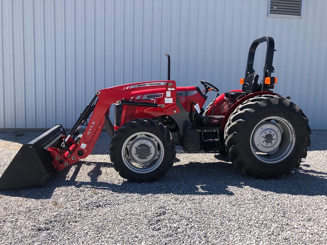 Image of Massey Ferguson 2607H Primary image