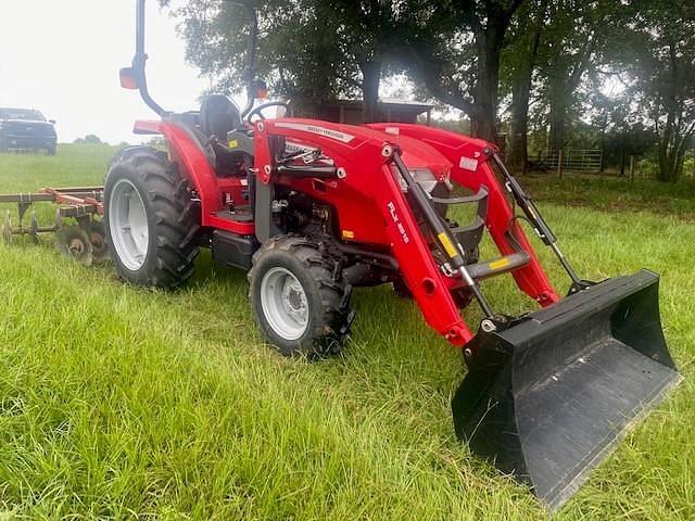 Image of Massey Ferguson 2850E equipment image 2