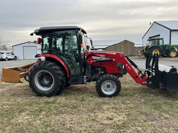 Image of Massey Ferguson 2850M equipment image 1