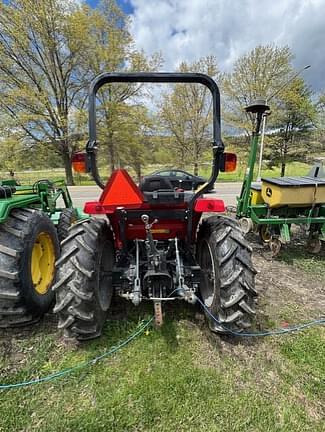 Image of Massey Ferguson 2860E equipment image 3