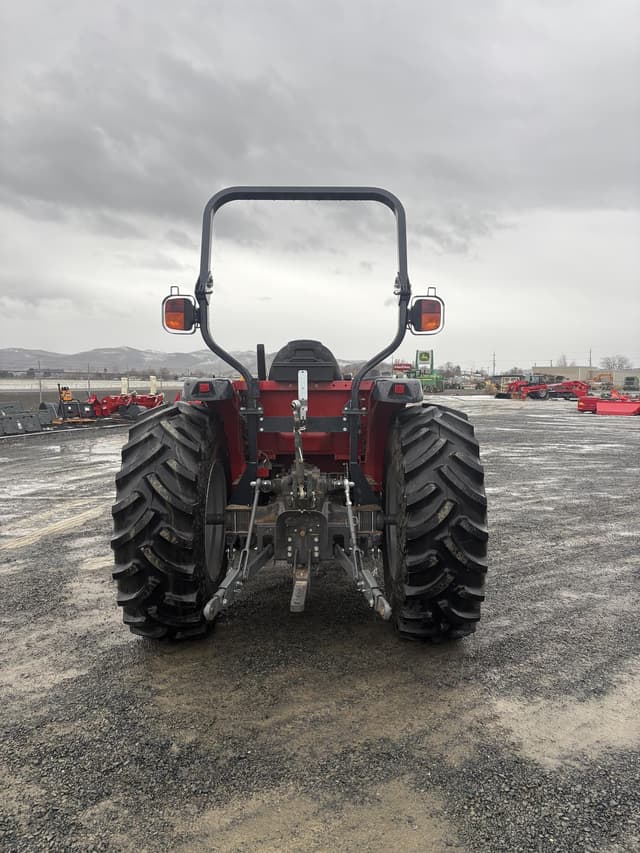 Image of Massey Ferguson 2860M equipment image 3