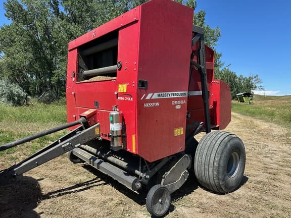 Image of Massey Ferguson 2956A equipment image 3