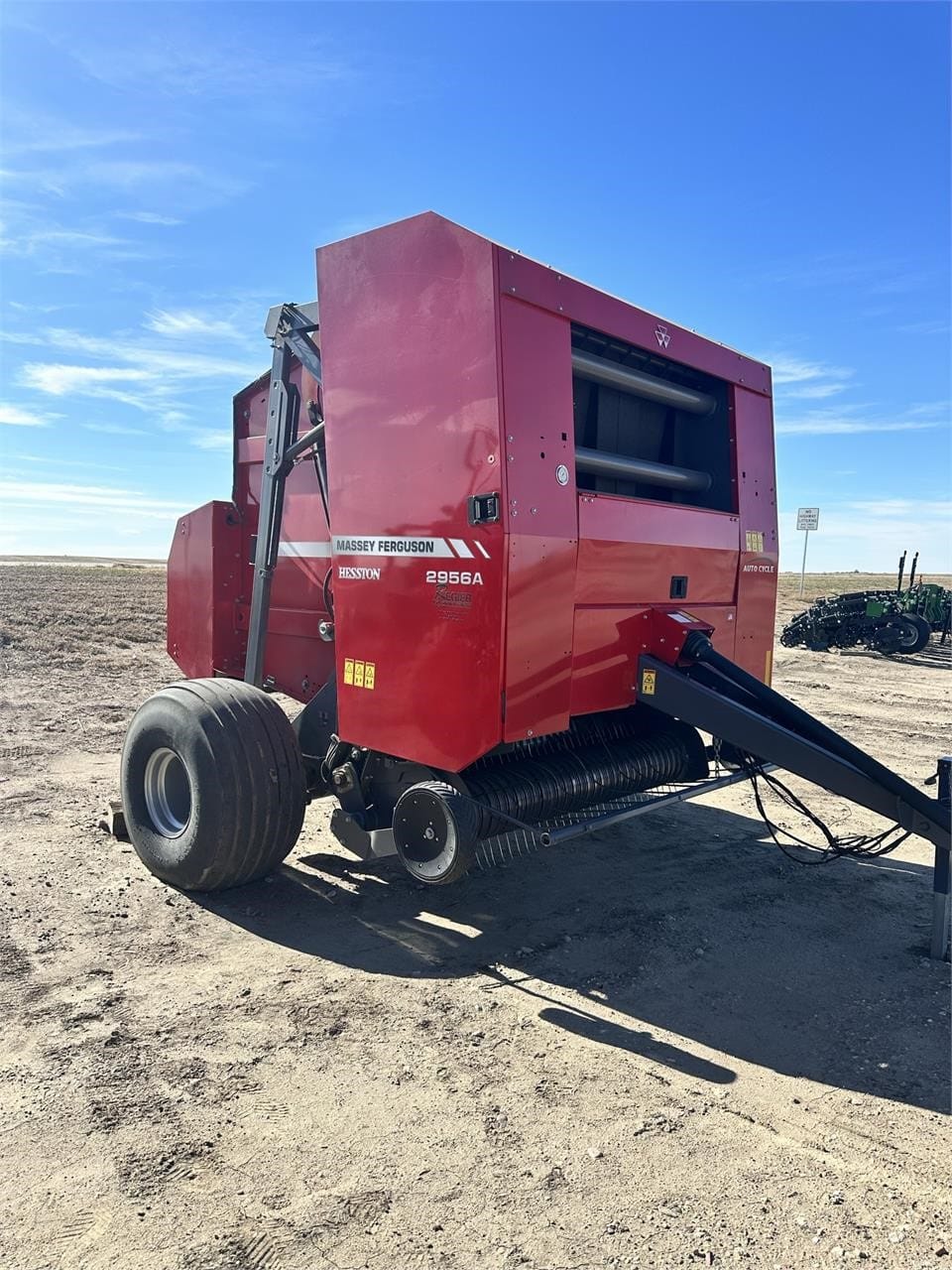 2021 Massey Ferguson 2956A Equipment Image0