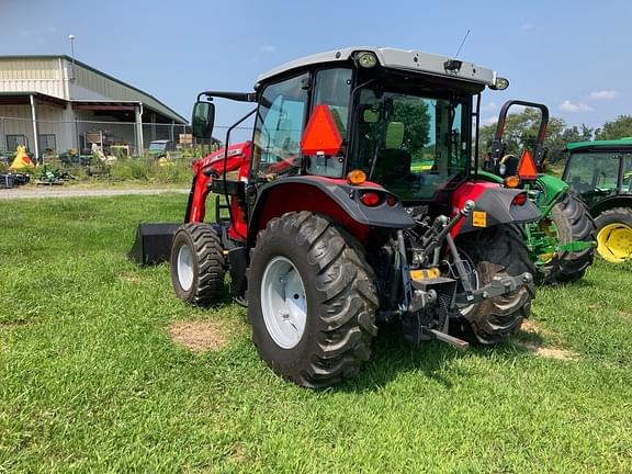 Image of Massey Ferguson 4707 equipment image 2