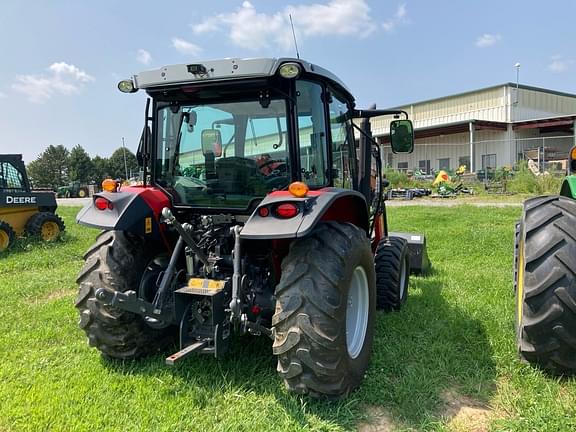 Image of Massey Ferguson 4707 equipment image 3