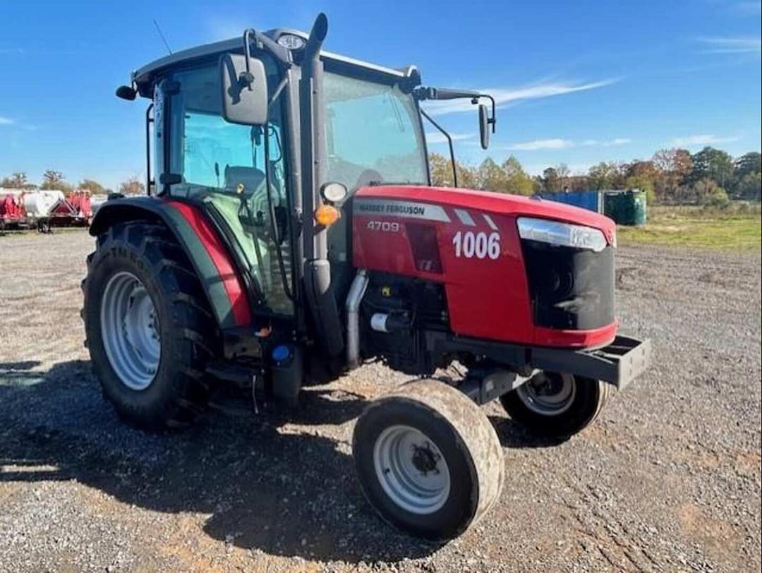 Image of Massey Ferguson 4709 Primary image