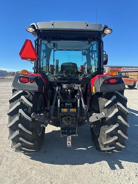 Image of Massey Ferguson 4710 equipment image 3