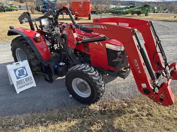 Image of Massey Ferguson 4710 equipment image 4