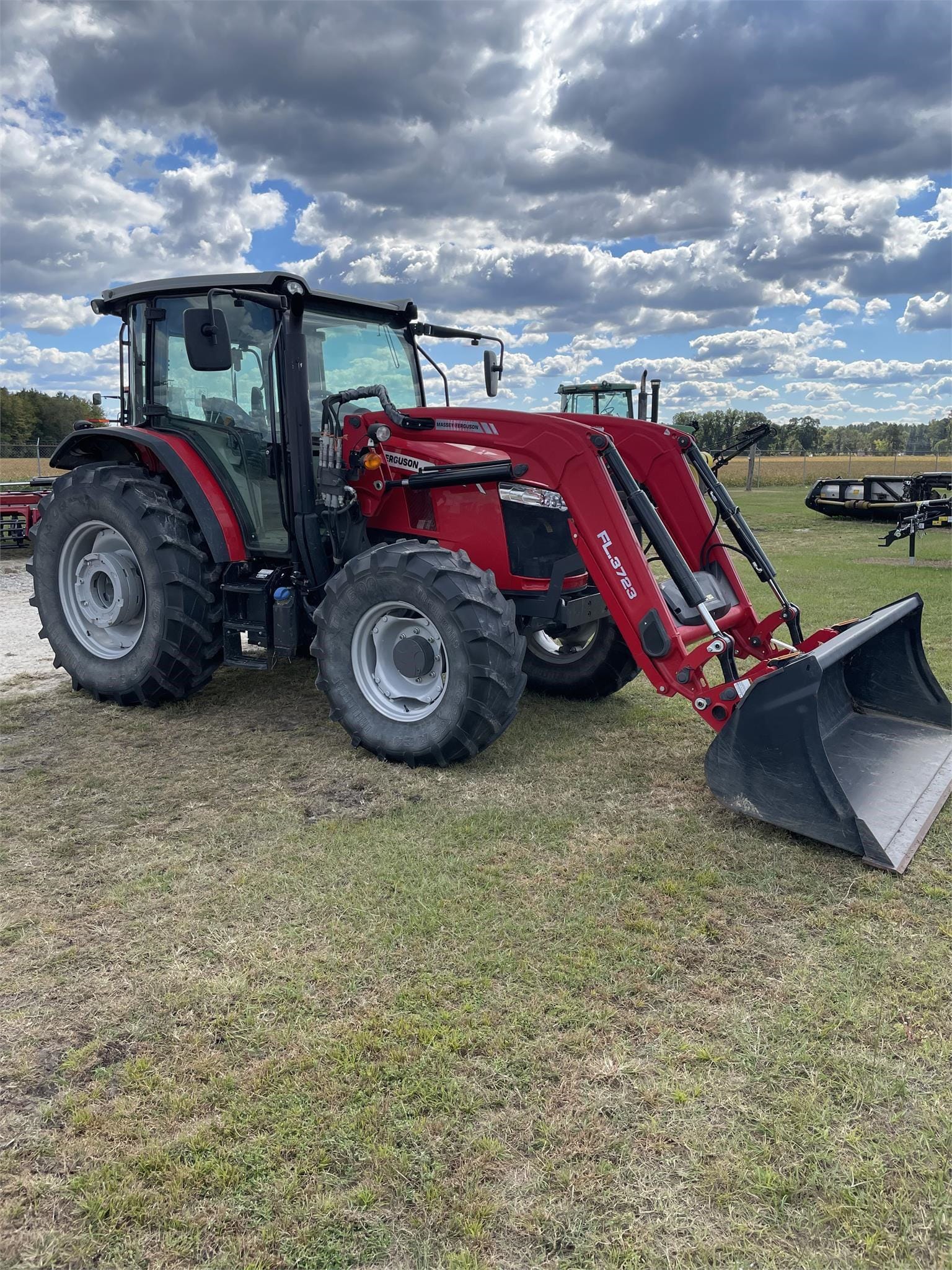 2021 Massey Ferguson 5710 Equipment Image0