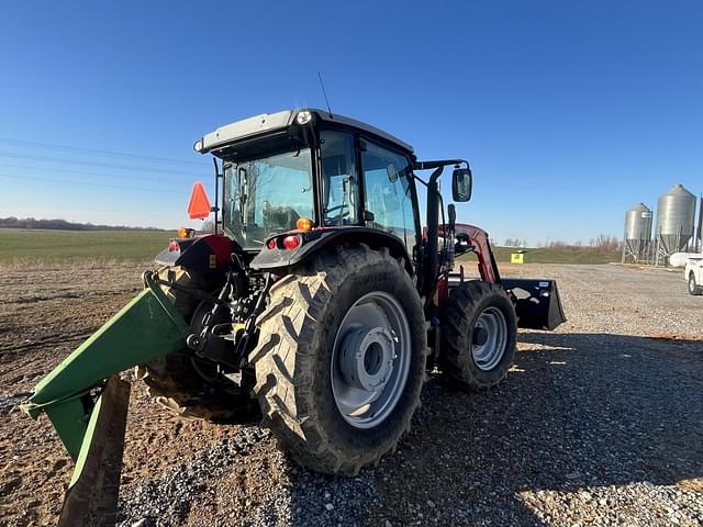 Image of Massey Ferguson 6713 equipment image 4