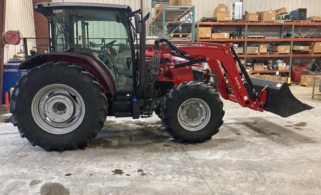 Image of Massey Ferguson 6713 equipment image 4