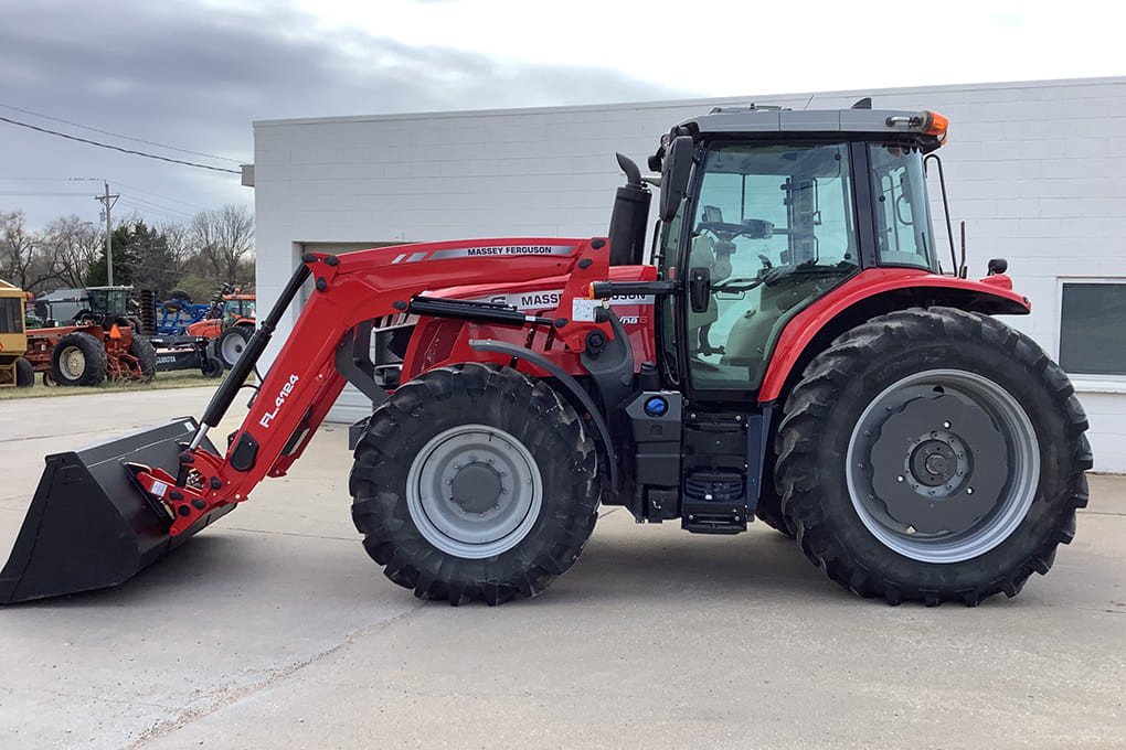 2021 Massey Ferguson 6716S Equipment Image0