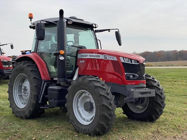 Image of Massey Ferguson 7715 equipment image 2