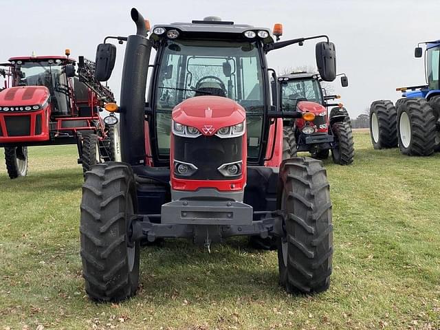 Image of Massey Ferguson 7715 equipment image 1