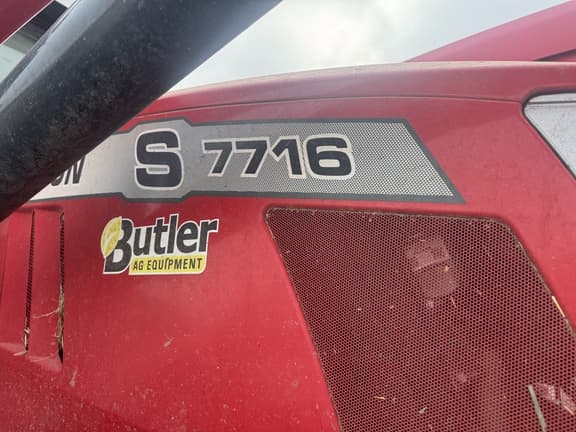 Image of Massey Ferguson 7716S equipment image 4