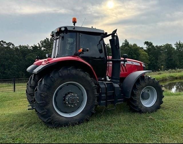 Image of Massey Ferguson 7720 equipment image 1