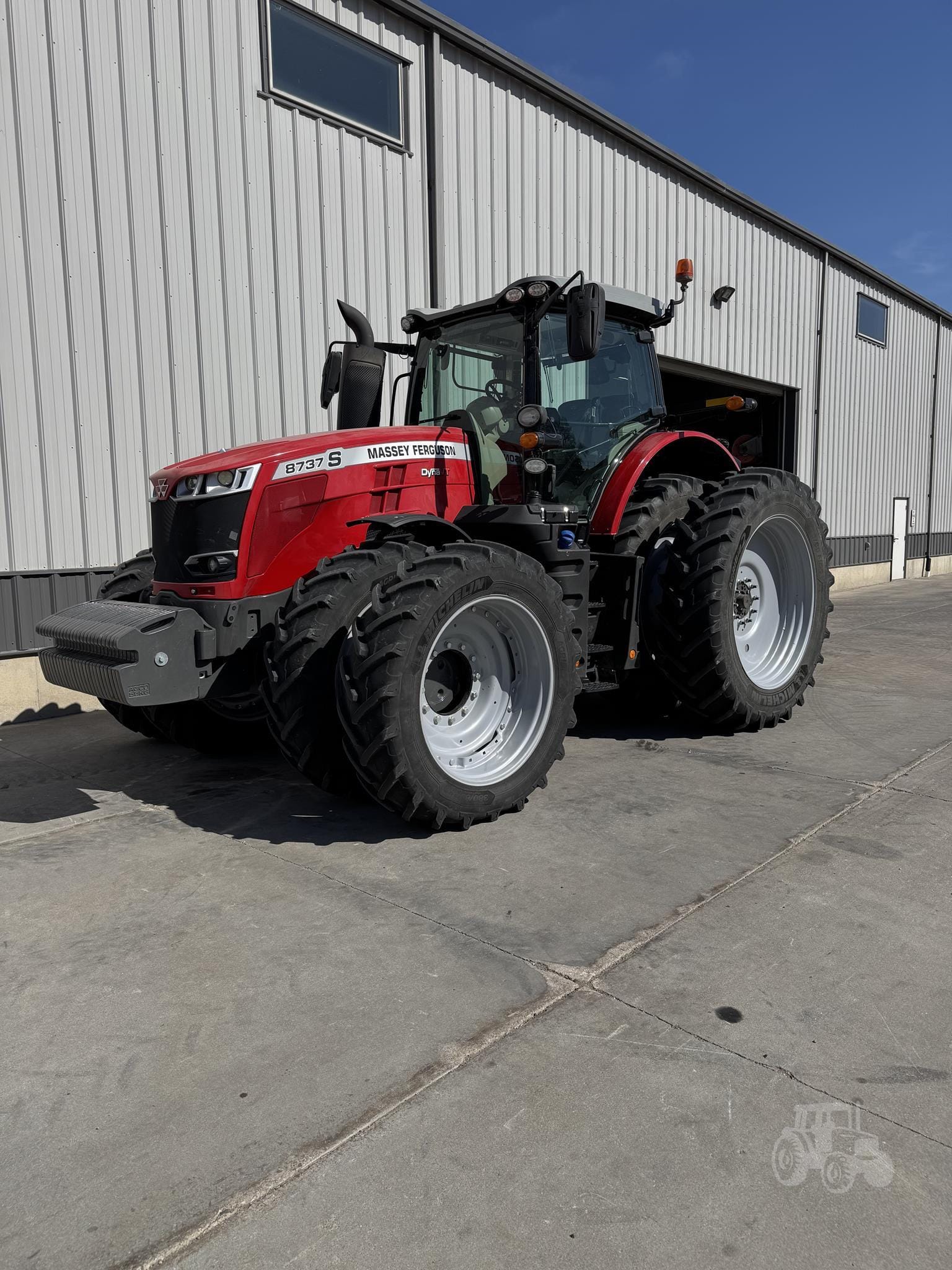 2021 Massey Ferguson 8737S Equipment Image0
