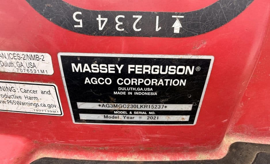 Massey Ferguson GC1723E Equipment Image0