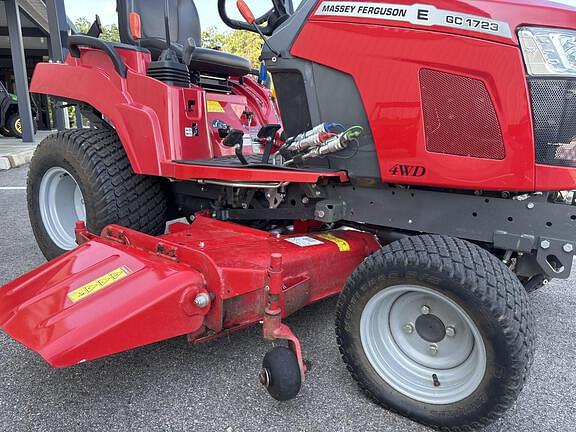 Image of Massey Ferguson GC1723E equipment image 3