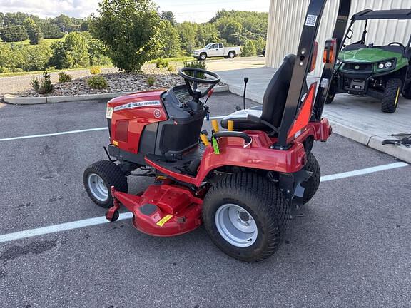Image of Massey Ferguson GC1723E equipment image 2