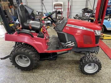 Main image Massey Ferguson GC1723E