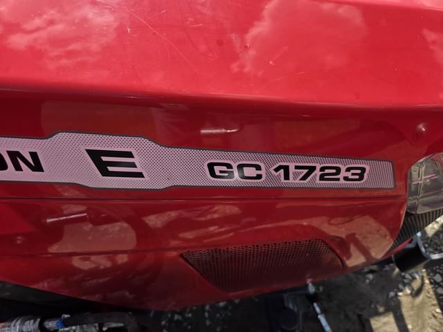 Image of Massey Ferguson GC1723EB equipment image 2