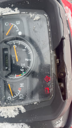 Image of Massey Ferguson GC1725M equipment image 3