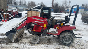 2021 Massey Ferguson GC1725M Image