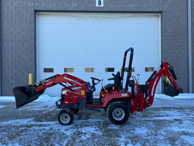 Image of Massey Ferguson GC1725M equipment image 1