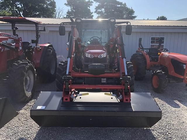 Image of Massey Ferguson 4709 equipment image 1