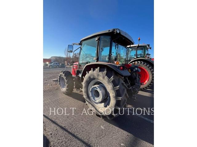 Image of Massey Ferguson 4710 equipment image 3