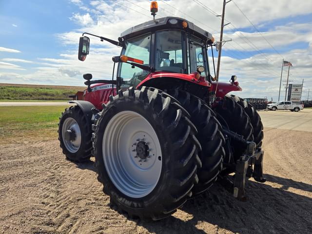 Image of Massey Ferguson 7724S equipment image 4