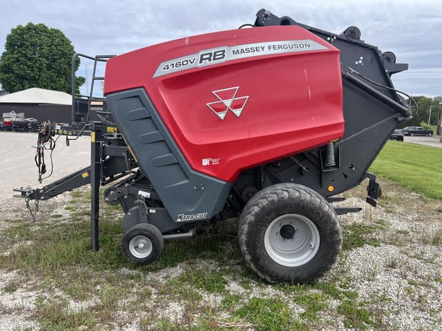 Image of Massey Ferguson RB4160V equipment image 1