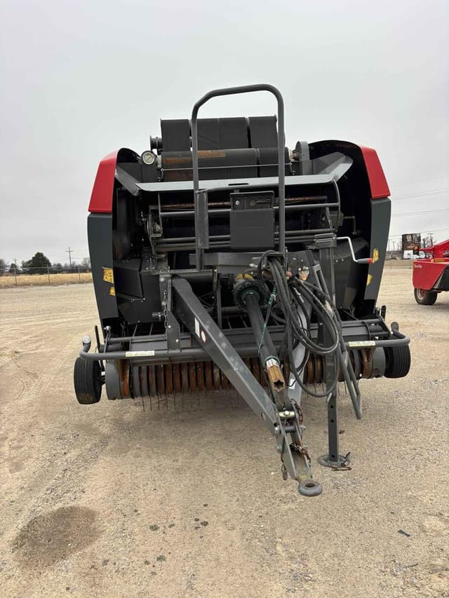 Image of Massey Ferguson RB4180V equipment image 1