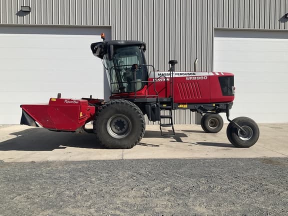 Image of Massey Ferguson WR9980 Primary image
