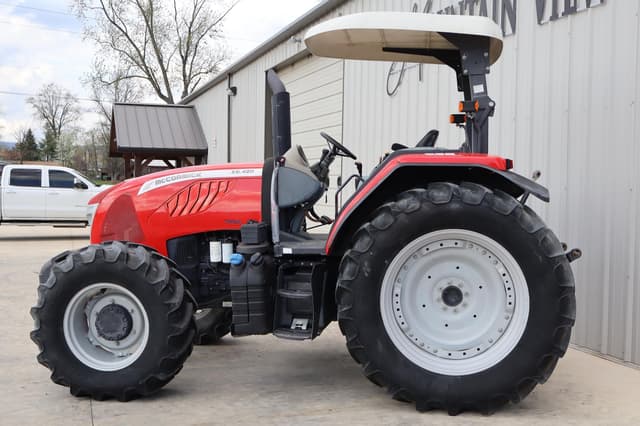 Image of McCormick Intl X6.420 equipment image 4