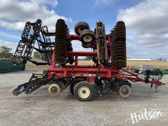 Image of McFarlane 5132 Incite equipment image 1