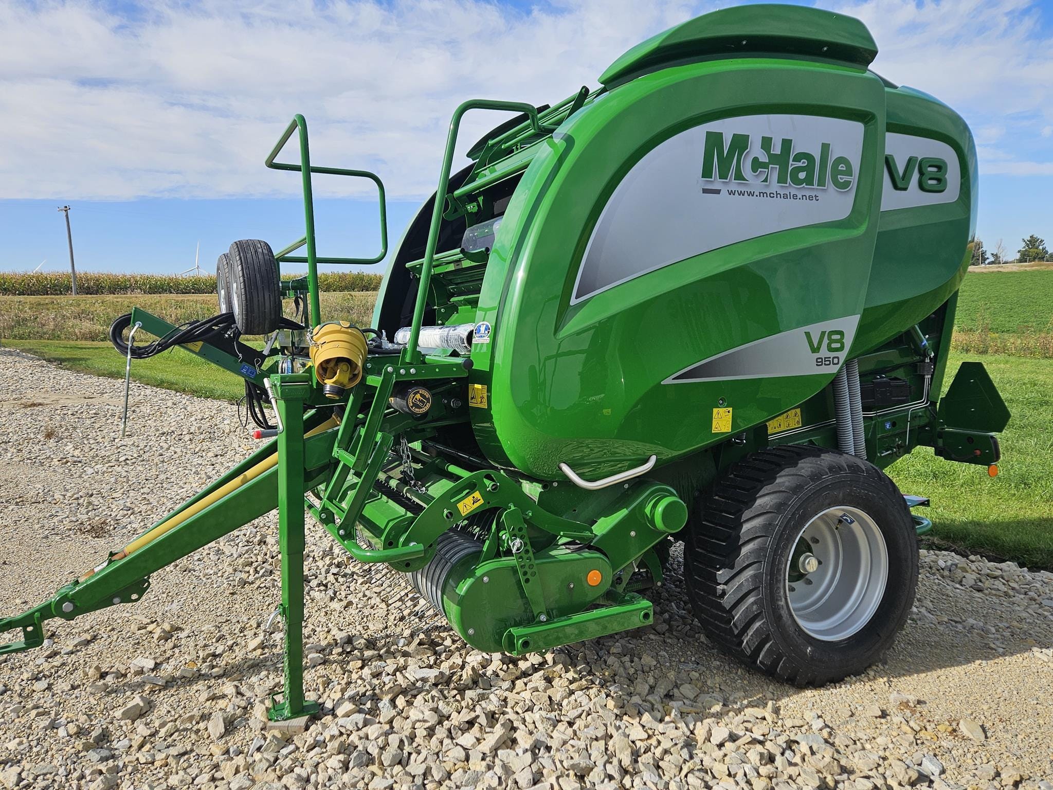 Main image McHale V8 950