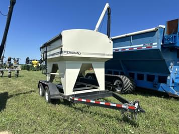 Main image Meridian 225RST